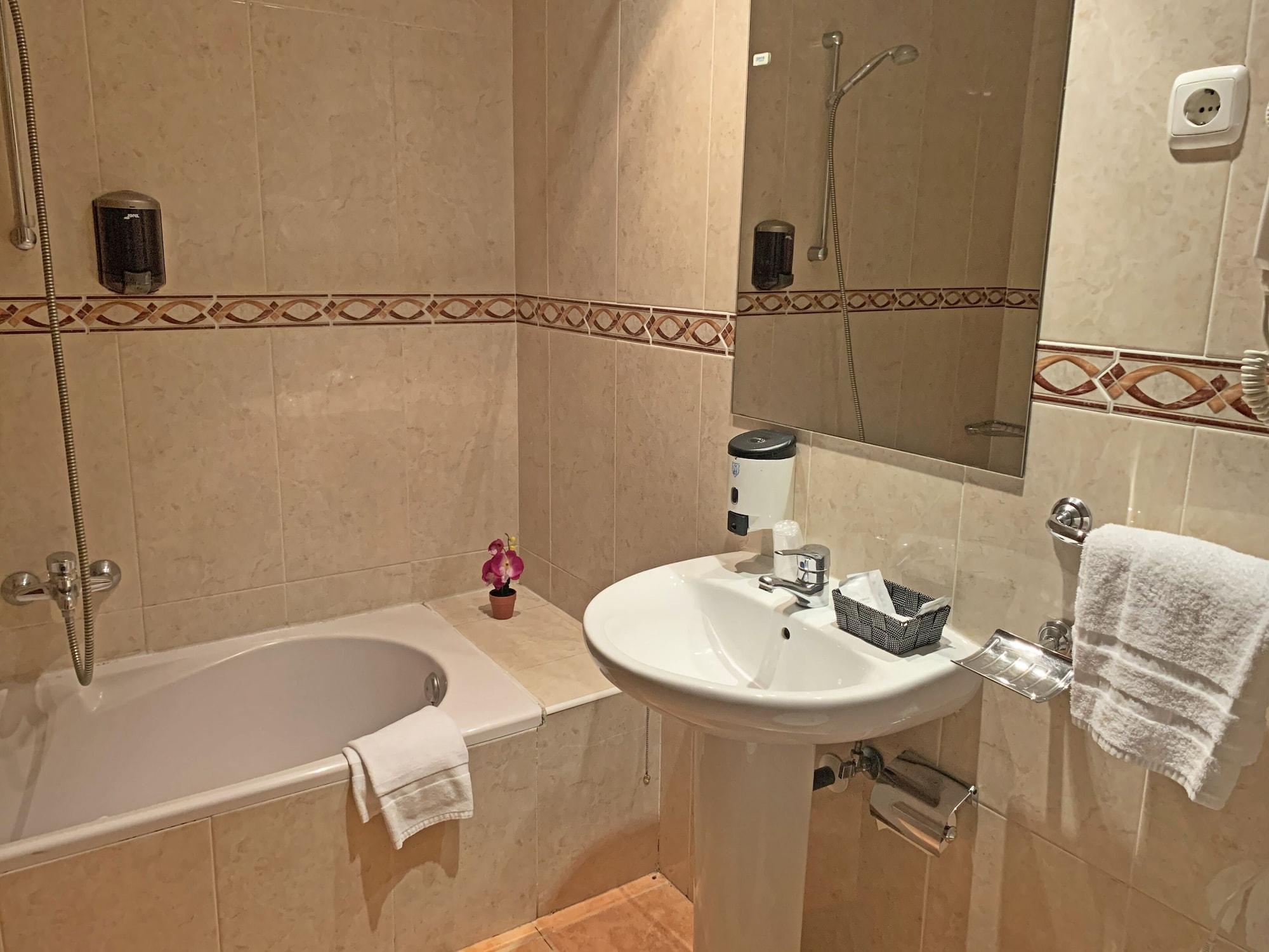 Hotel Antic 라코르티나다 외부 사진