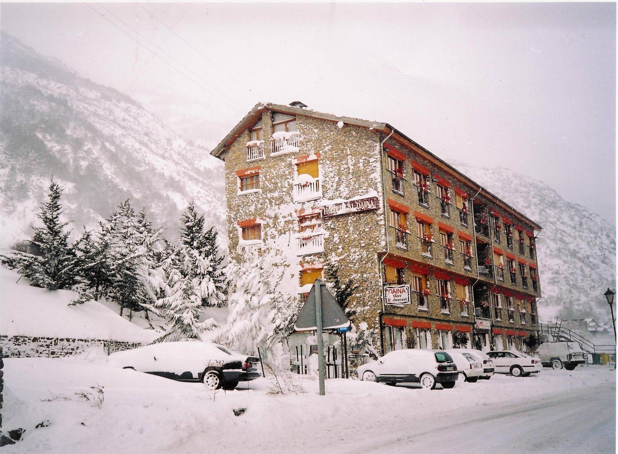 Hotel Antic 라코르티나다 외부 사진