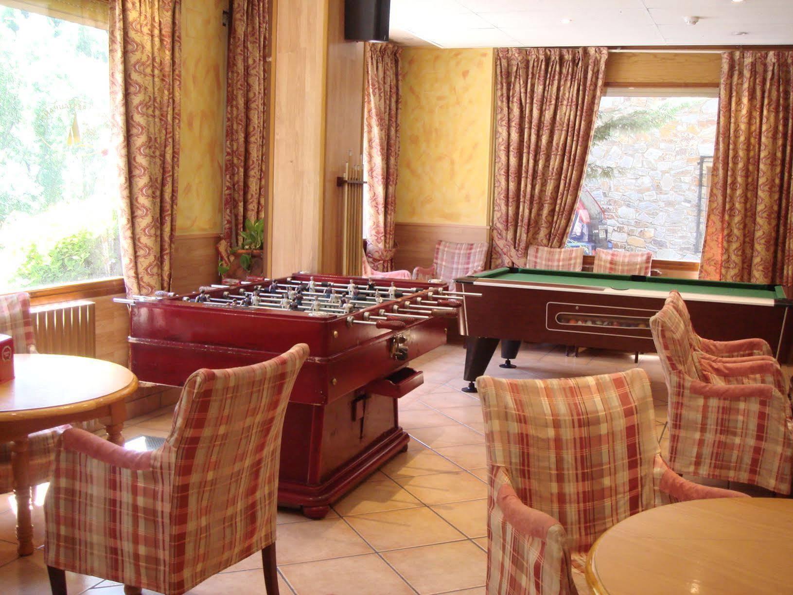 Hotel Antic 라코르티나다 외부 사진